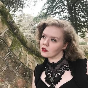 Meet your Posher, Kara